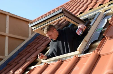 Pose de fenêtres de toit Velux à l'Estréchure